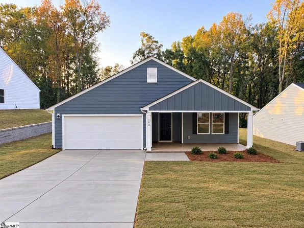 102 Decatur St #3, Simpsonville, SC 29681
