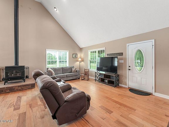 17th image of this home