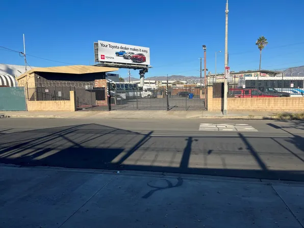 8415 Lankershim Blvd, Sun Valley, CA 91352