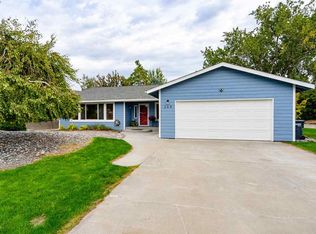 268 Mata Rd, Kennewick, WA 99338