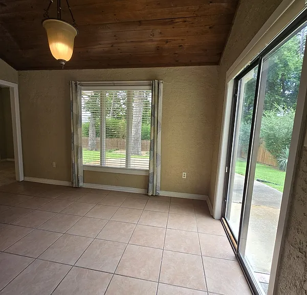 1822 Northwood Ct — Photo 11