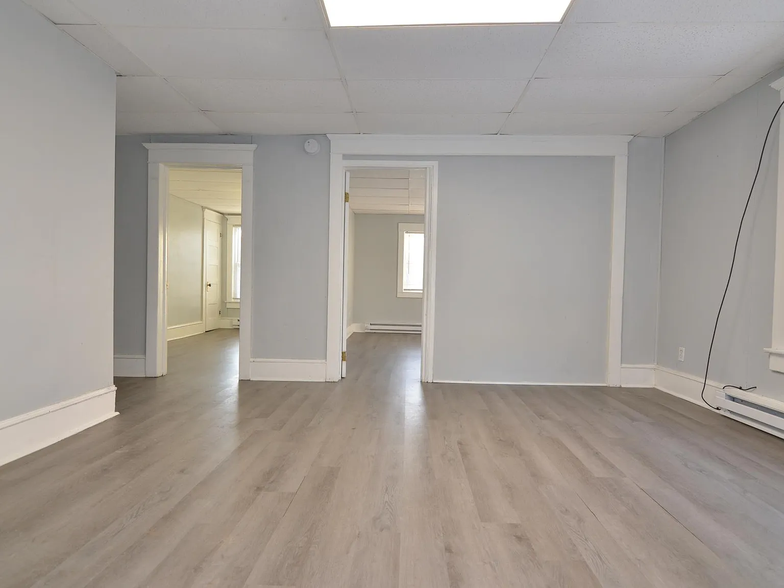 3 bed, 1000 sqft, $1,075 — Photo 3