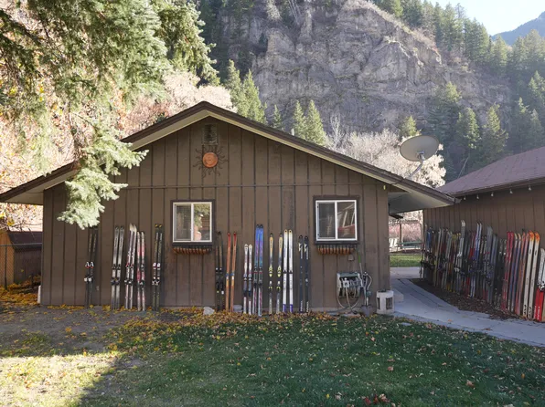 3711 E Canyon Rd S, Provo, UT 84604