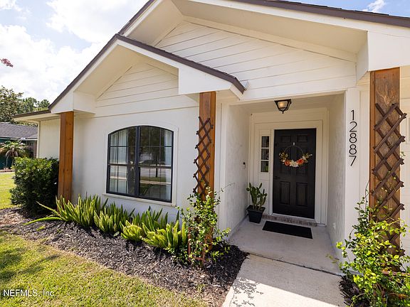 5th image of 12887 BENTWATER Drive