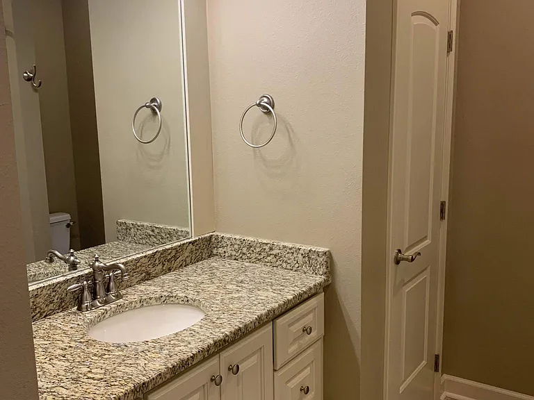 215 Nantucket Loop — Photo 20