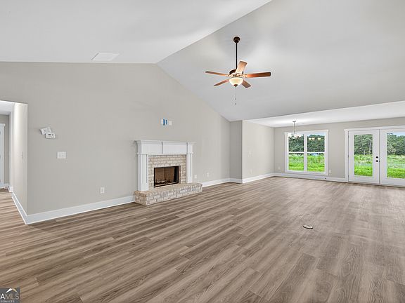 5th image of 292 Mockingbird Ln #26
