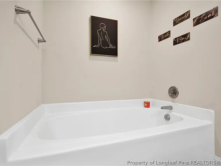 540B Hilliard Dr — Photo 16