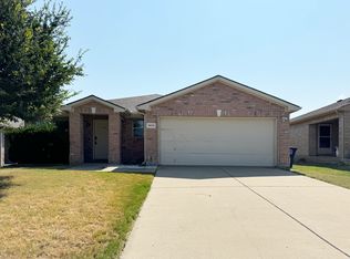 1633 Crown Point Dr, Frisco, TX 75034