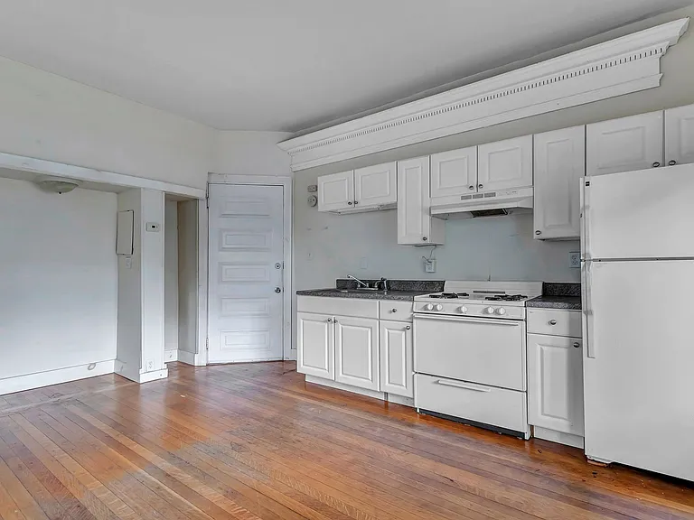101 Dwight St — Photo 11