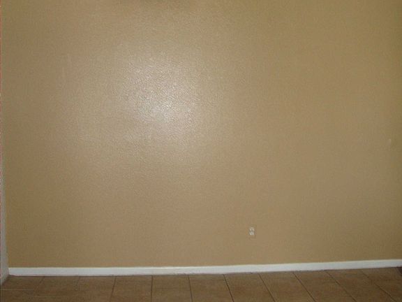 5th image of 1202 Diane Dr