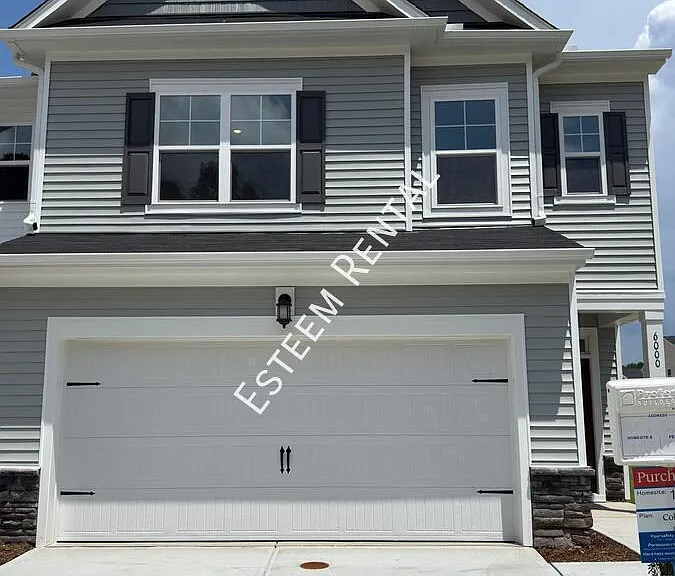 6000 Shade Tree Ln — Photo 2