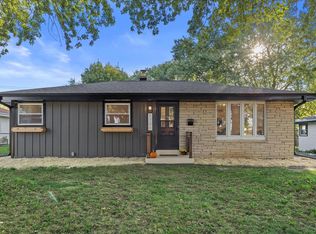 5720 S Elaine Ave, Cudahy, WI 53110