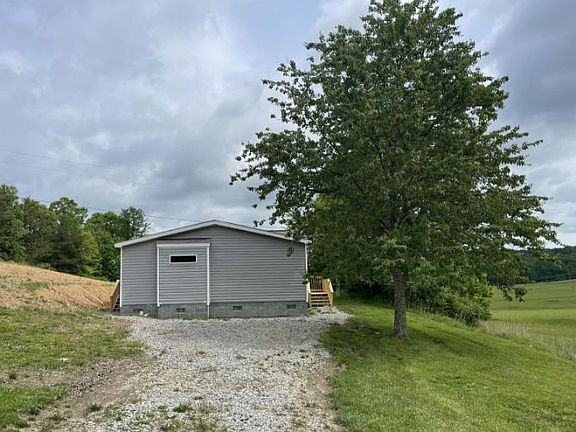 2nd image of 4005 5th Street Rd