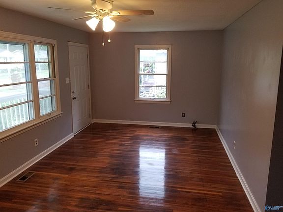 3rd image of 323 S Plymouth Rd NW