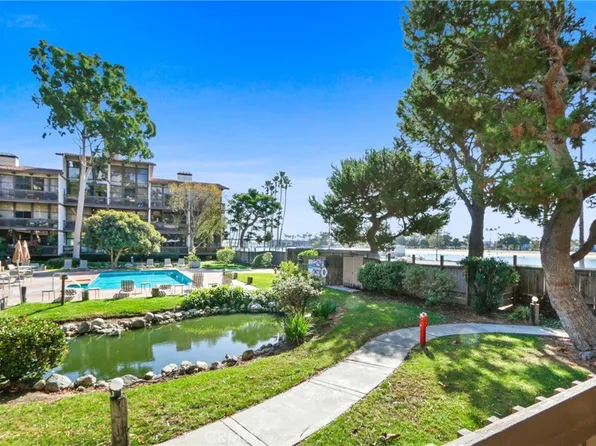 5116 Marina Pacifica Dr S #20, Long Beach, CA 90803