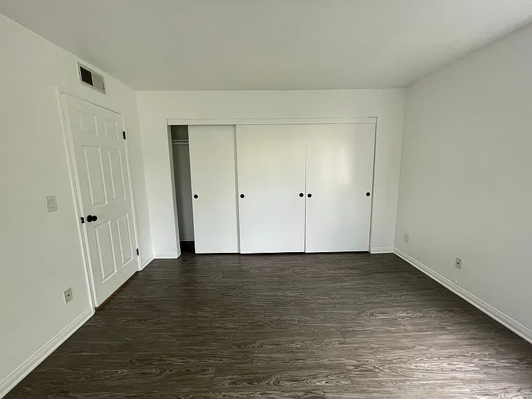 3101 Eagle Rock Blvd — Photo 42