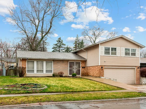 17616 Grandview Dr, Hazel Crest, IL 60429