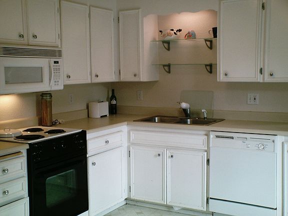 3rd image of 8325 Cirque Dr W Unit 3