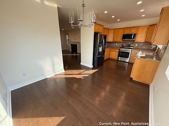 4th image of 2775 NE Northstar Ln