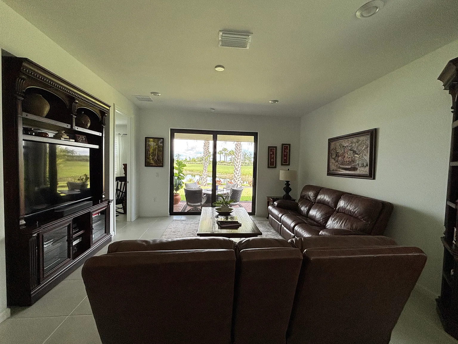 2 bed, 1625 sqft, $4,695 — Photo 4