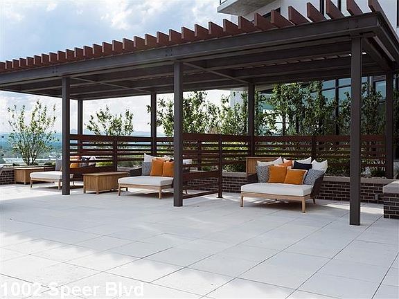 5th image of 1002 Speer Blvd #413