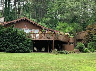 4 Kings Pl, Queensbury, NY 12804