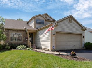 226 Kemperwood Dr, Pataskala, OH 43062
