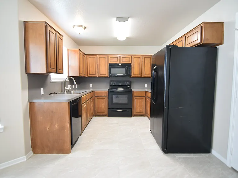3507 Doffy Dr — Photo 7