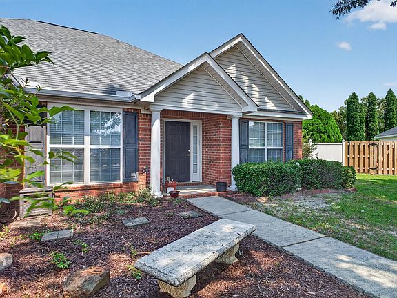 4th image of 112 Zelkova Ct