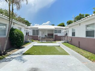 LC 11:1903 Thomas St, Hollywood, FL 33020