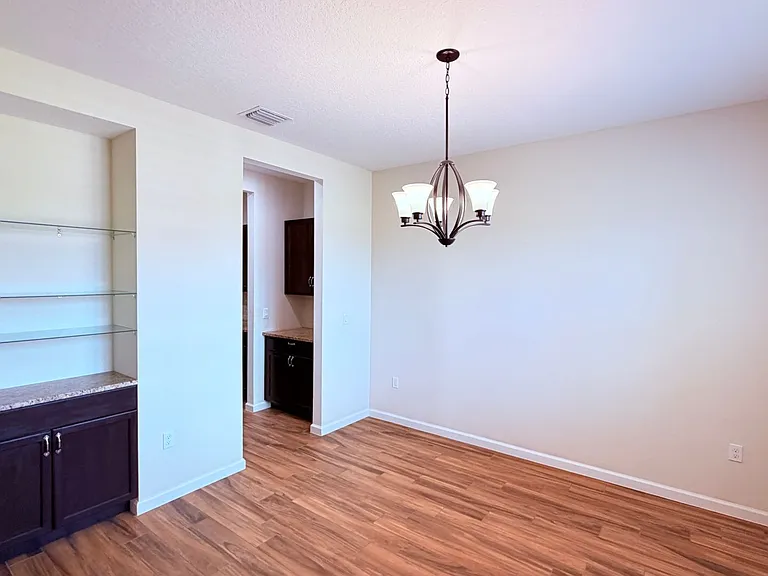 1102 S Victoria Hills Dr S — Photo 25