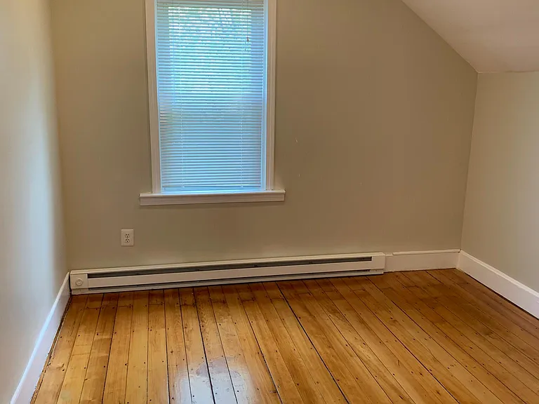 60 E Transit St #3 — Photo 8