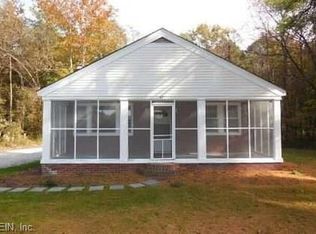 47 Cedar Rd, Poquoson, VA 23662