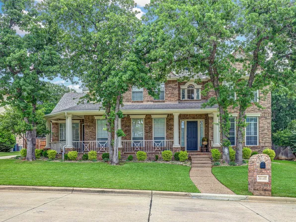 12324 Green Ash Dr, Fort Worth, TX 76244