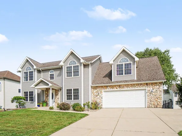 7875 Reindeer St, Portage, MI 49002