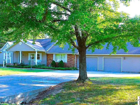 2235 Spann Ln, Paducah, KY 42003