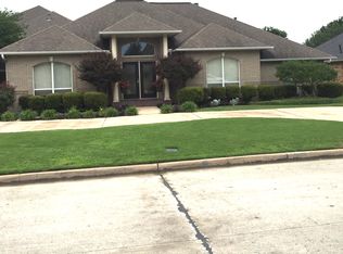 807 Riviera Dr, Mansfield, TX 76063