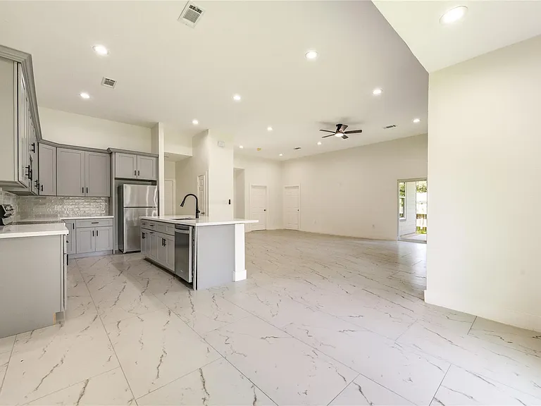 508 Georgia St — Photo 7