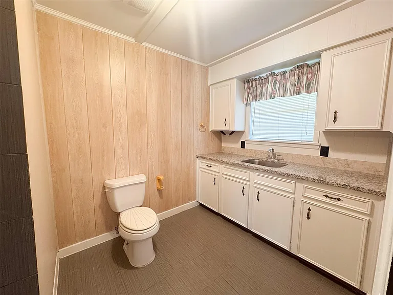 15331 Lake Lamond Rd — Photo 19