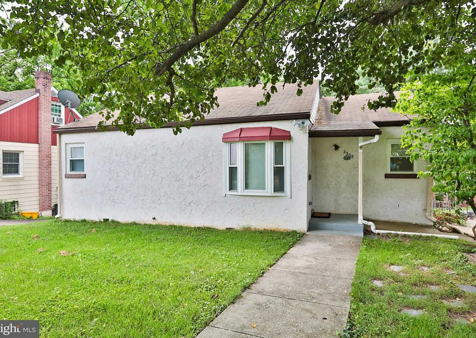 1st image of 2330 Belleview Ave