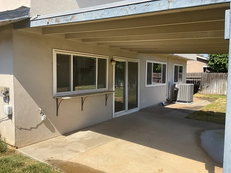 9600 Allegheny Dr — Photo 26