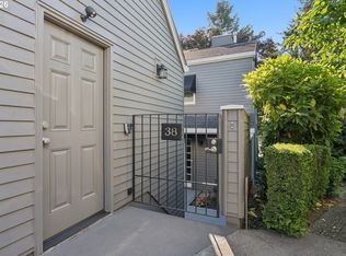 38 Greenridge Ct, Lake Oswego, OR 97035