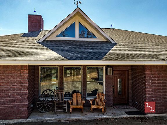 Henderson East Of Rr 16 