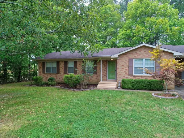425 Whitehall Cres, Paris, TN 38242
