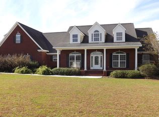617 Holland Rd, Newton, AL 36352