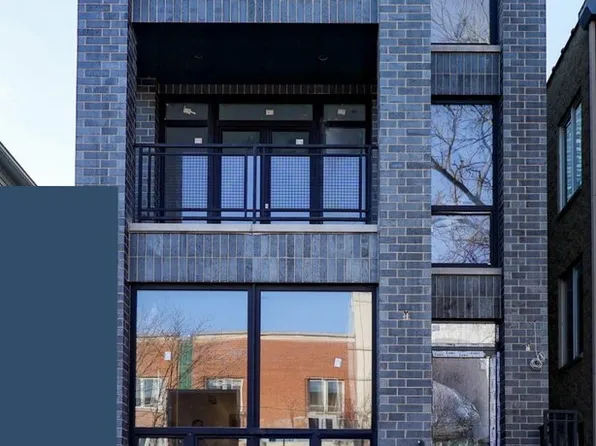 2702 N Greenview Ave #2, Chicago, IL 60614
