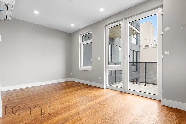 Rented by Rennit Inc. | media 6