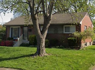 2824 Flora Ave, Louisville, KY 40220