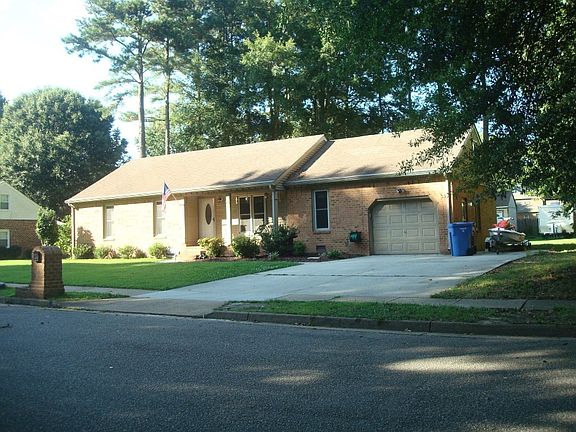 2nd image of 833 Jo Anne Cir