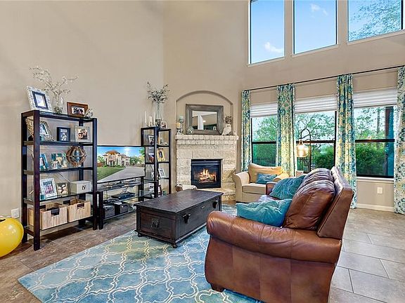 2nd image of 5120 Allamanda Dr